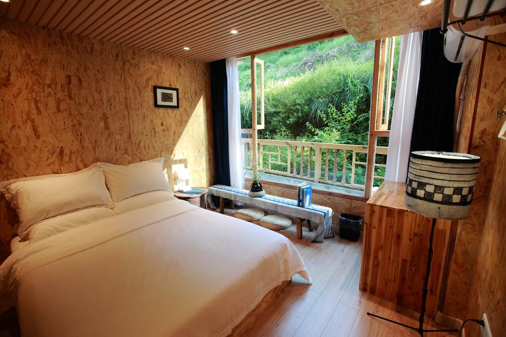 Tong Sang Art Hotel Liping Room photo