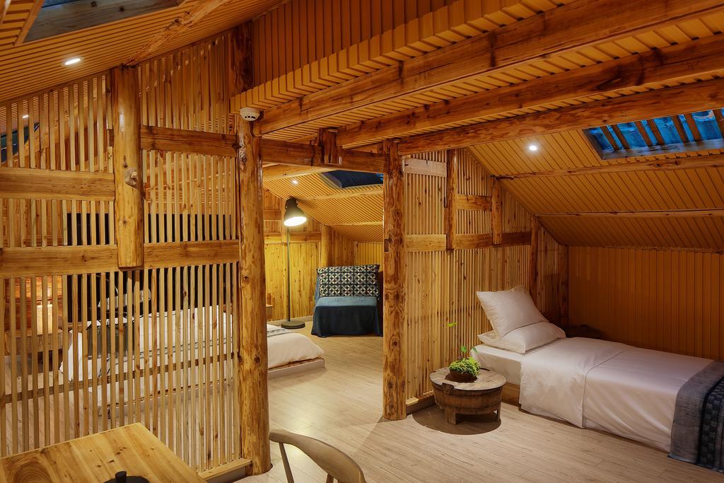 Tong Sang Art Hotel Liping Exterior photo